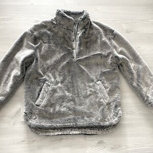 Buckle faux fur pullover